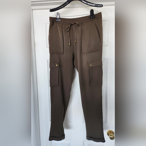 H&M Green Cargo pant - Size 8 - Picture 3 of 11